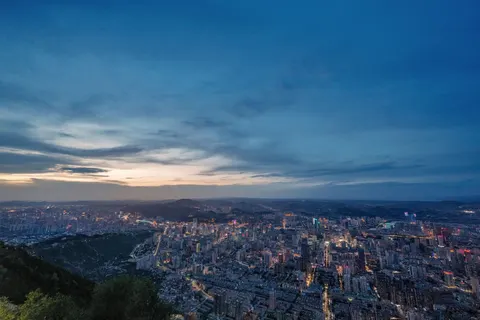 Stadt-Luftaufnahme 4K Hintergrundbild · city · 3840×2560