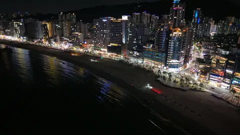 خلفية المدينة من الجو بدقة 4K · city · 3840×2160