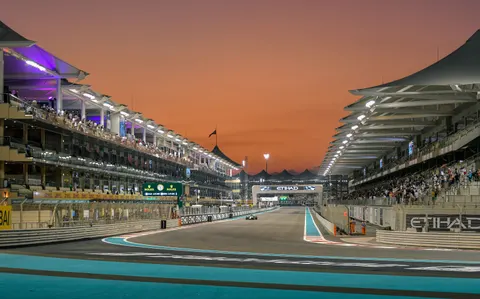 Hình nền Xe Đua 4K · cars · 3840×2390