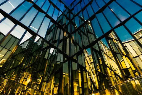 Skyscraper 4K Wallpaper · city · 3840×2560