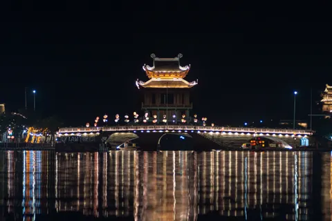Stadtbrücke 4K Hintergrundbild · city · 3840×2560