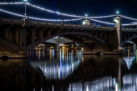 City Bridge 4K Wallpaper · city · 3840×2563