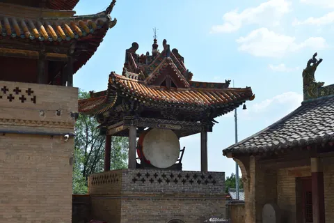 Ancient Temple 4K Wallpaper · architecture · 3840×2563