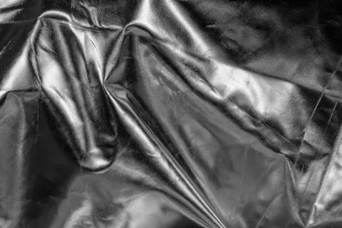 क्रोम तरल 4K वॉलपेपर · abstract · 3840×2561