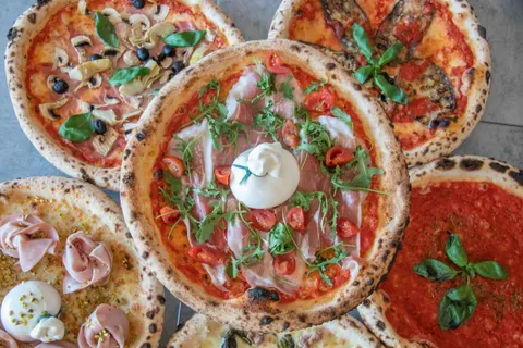 Wallpaper Pizza 4K · food · 3840×2560