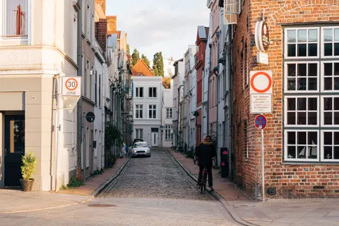 Old Town Street 4K Wallpaper · architecture · 3840×2560