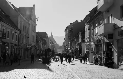 Old Town Street 4K Wallpaper · architecture · 3840×2480