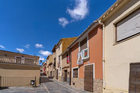Old Town Street 4K Wallpaper · architecture · 3840×2560