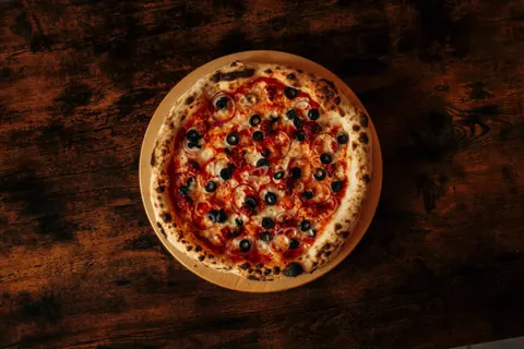 Pizza 4K Wallpaper · food · 3840×2560