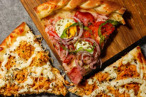 Pizza 4K Duvar Kağıdı · food · 3840×2560