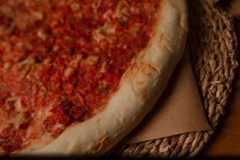 Pizza 4K Hintergrundbild · food · 3840×2563