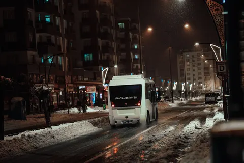 Hình nền Tuyết Rơi 4K · winter · 3840×2560