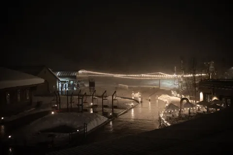 Sfondo Nevicata 4K · winter · 3840×2563