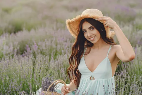 خلفية حقل الخزامى بدقة 4K · flowers · 3840×2560