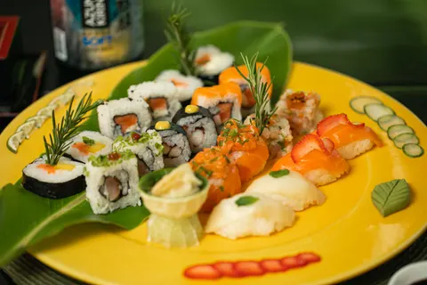 सुशी 4K वॉलपेपर · food · 3840×2560