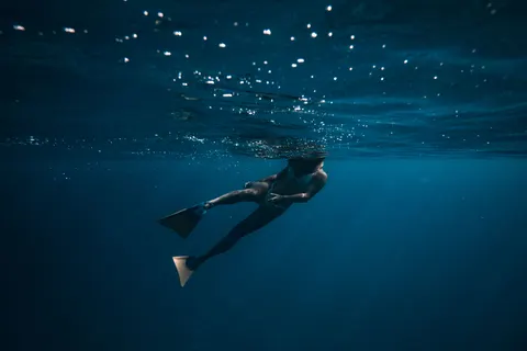 Обои Глубокий синий 4K · underwater · 3840×2560