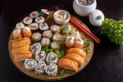 寿司 4K壁纸 · food · 3840×2560