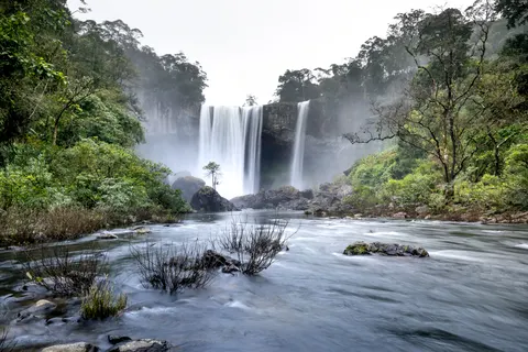 Jungle Waterfall 4K Wallpaper · waterfall · 3840×2560