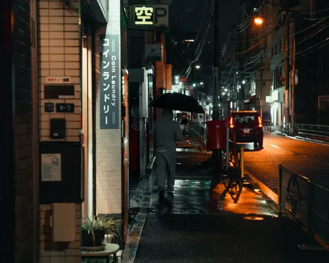 Sfondo Tokyo al Neon 4K · neon · 3840×3072