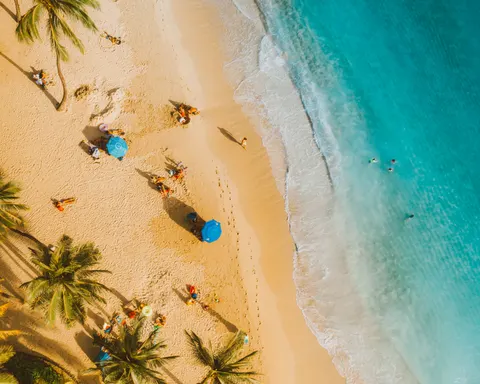 Tropisches Paradies 4K Hintergrundbild · tropical · 3840×3072