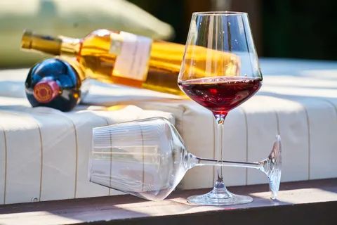 Wine 4K Wallpaper · food · 3840×2561