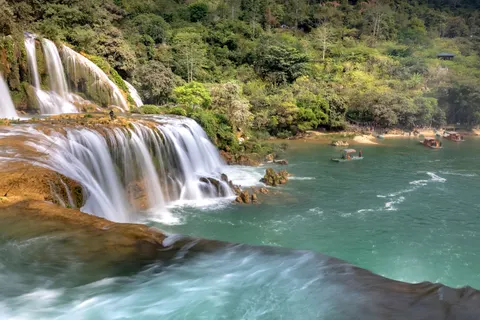 Fond d'écran Chutes tropicales 4K · tropical · 3840×2560