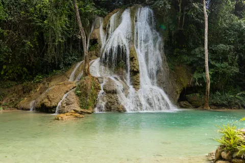 Tropical Falls 4K Wallpaper · tropical · 3840×2560