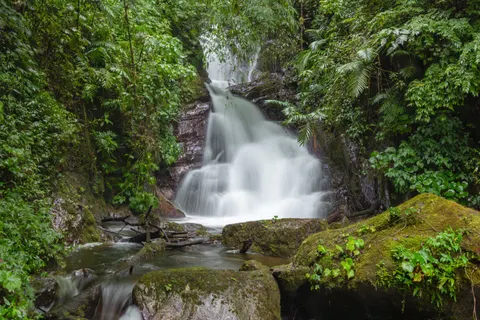 Tropical Falls 4K Wallpaper · tropical · 3840×2560