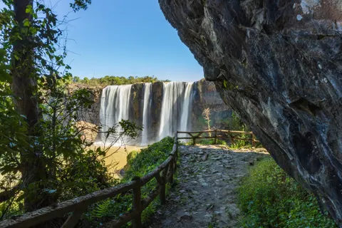 Tropical Falls 4K Wallpaper · tropical · 3840×2560