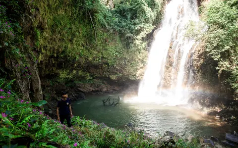 Fond d'écran Chutes tropicales 4K · tropical · 3840×2396