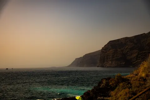 海崖 4K壁纸 · ocean · 3840×2560