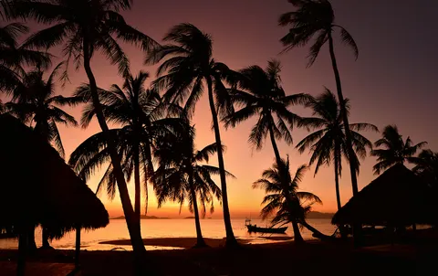 Tropical Sunset 4K Wallpaper · tropical · 3840×2413
