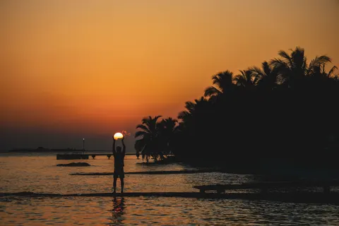 Tapeta Tropikalny Zachód Słońca 4K · tropical · 3840×2560