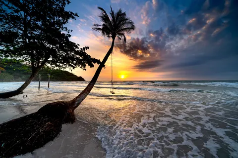 Tapeta Tropikalny Zachód Słońca 4K · tropical · 3840×2561
