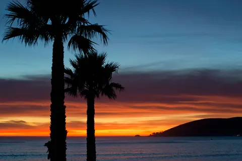 Tropikal Gün Batımı 4K Duvar Kağıdı · tropical · 3840×2560
