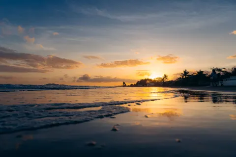 Tapeta Tropikalny Zachód Słońca 4K · tropical · 3840×2560
