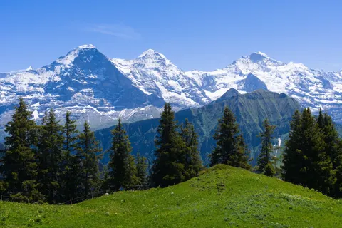 Snowy Mountain Peak 4K Wallpaper · mountains · 3840×2558