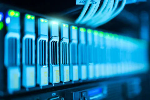 Serverraum 4K Hintergrundbild · technology · 3840×2563