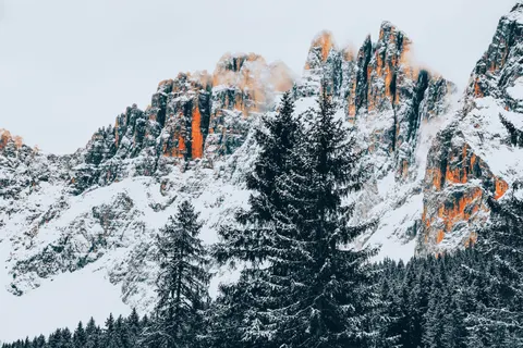 Mountain Range 4K Wallpaper · mountains · 3840×2560