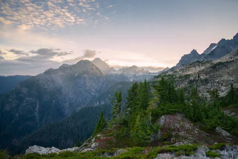 Mountain Range 4K Wallpaper · mountains · 3840×2560