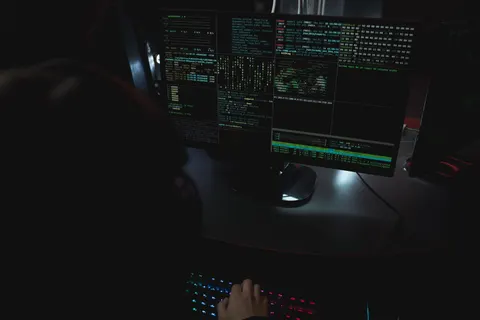 Sunucu Odası 4K Duvar Kağıdı · technology · 3840×2560