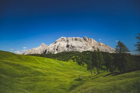 Fond d'écran Dolomites 4K · mountains · 3840×2560