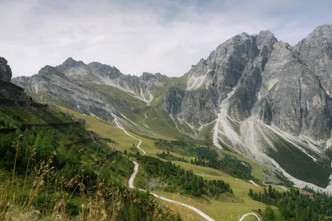 Dolomites 4K Wallpaper · mountains · 3840×2560