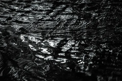Dark Abstract 4K Wallpaper · dark · 3840×2563
