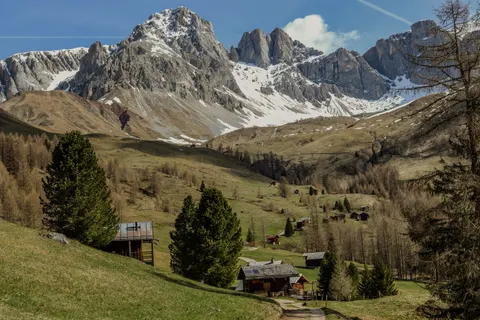 Fond d'écran Dolomites 4K · mountains · 3840×2560
