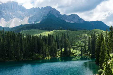 Papel de parede Dolomitas 4K · mountains · 3840×2563