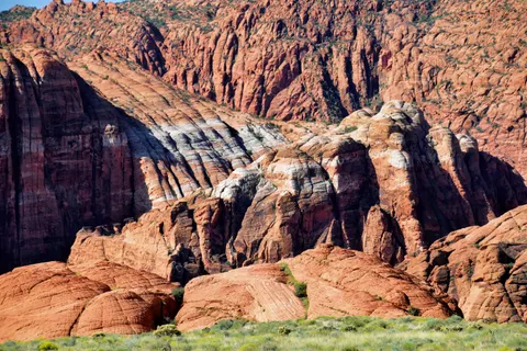 Canyon 4K Wallpaper · nature · 3840×2560