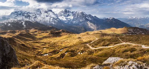 Dolomites 4K Wallpaper · mountains · 3840×1777