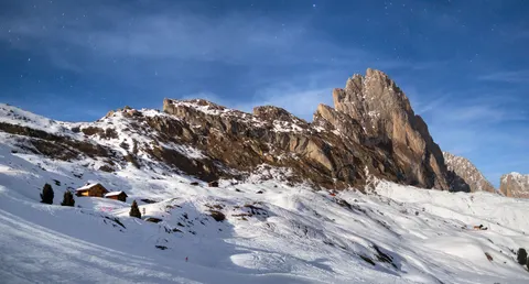 Fond d'écran Dolomites 4K · mountains · 3840×2062