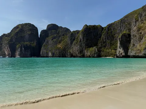 열대 해변 4K 배경화면 · ocean · 3840×2880
